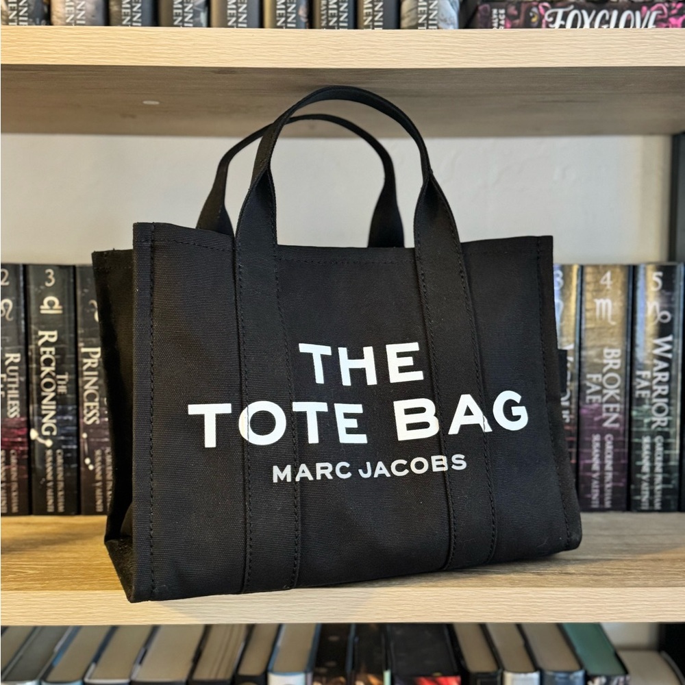 Marc Jacobs Black Tote Bag MEDIUM